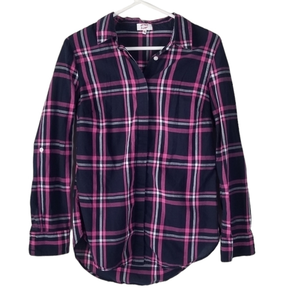 Crown & Ivy Pink/Navy/White Plaid Button Down Long Sleeve Shirt Size S